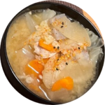 とんじる