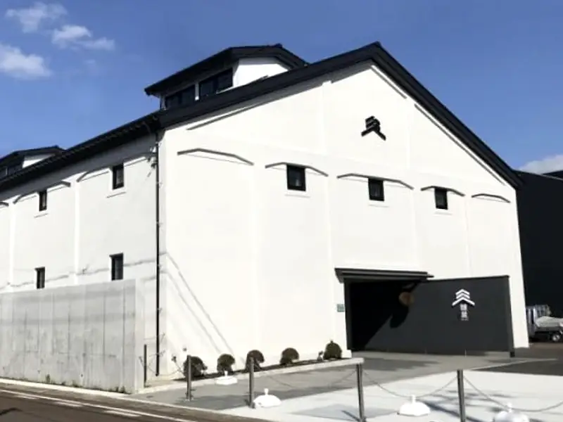 吉乃川 酒ミュージアム「醸蔵」の外観